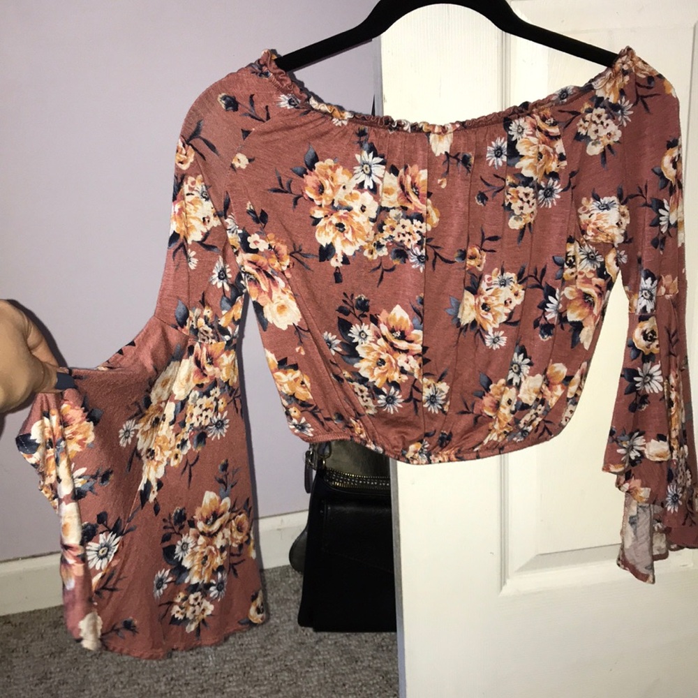 Cropped Bell Sleeved Top